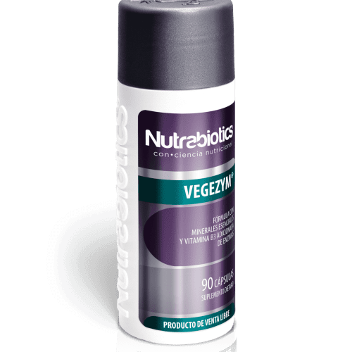 Una botella de suplementos Nutrobiotics Vegezym sobre un fondo negro. La botella es de color morado y negro, con una etiqueta con texto en blanco y verde azulado.
