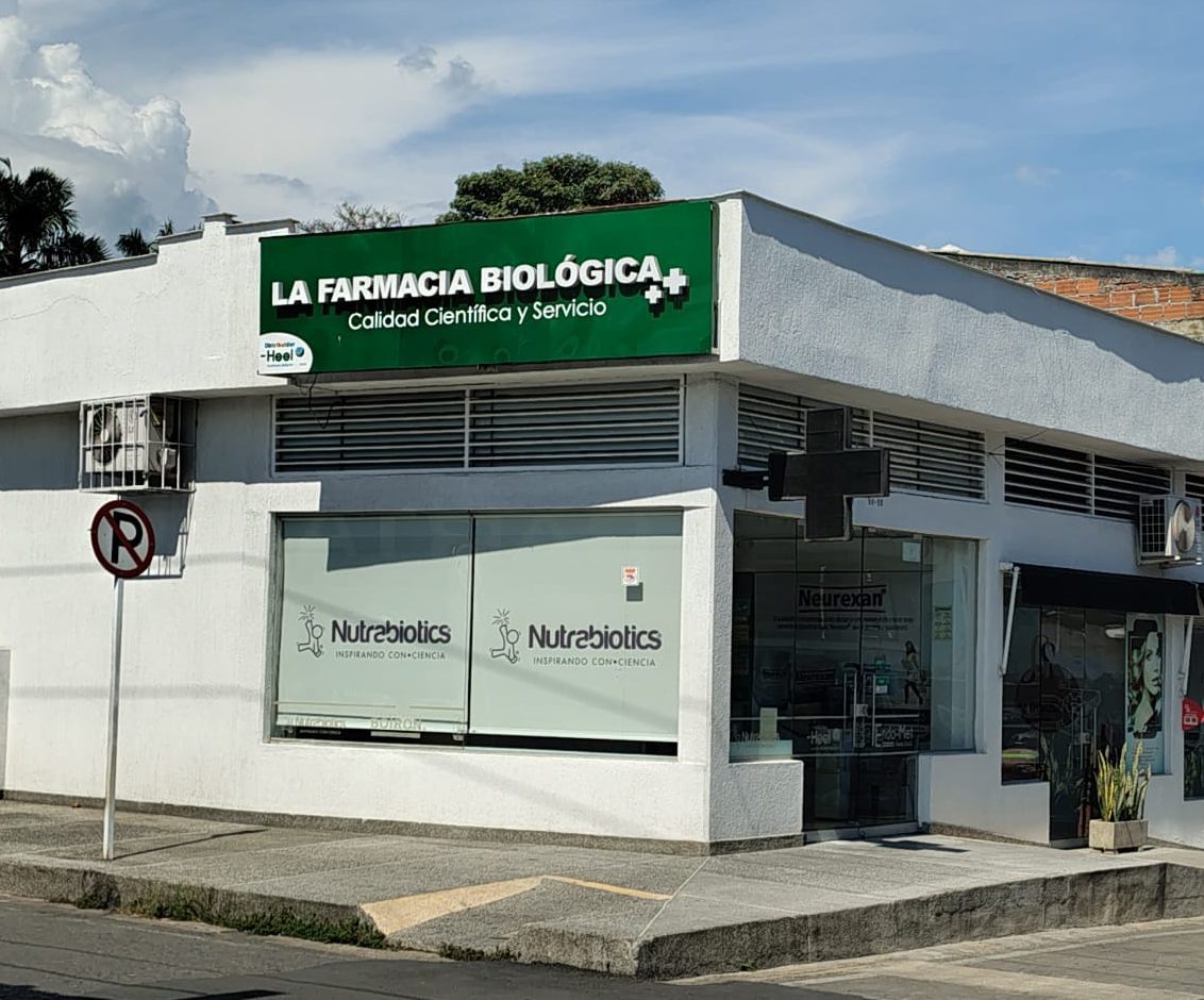 La Farmacia Biológica Palmira con atención profesional y amplia oferta en salud natural y homeopatía