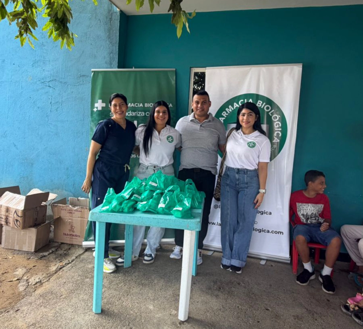 Jornada de salud en Montería con entrega de kits y atención médica por Farmacia Biológica