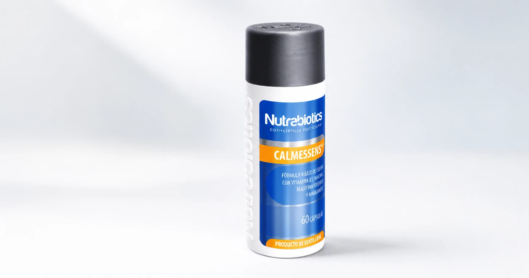 Frasco de Calmessens Nutrabiotics, suplemento dietario con colina, vitaminas B y manganeso